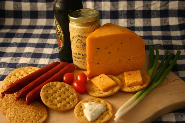 Hot Habanero Cheddar Buy the hottest cheese Online